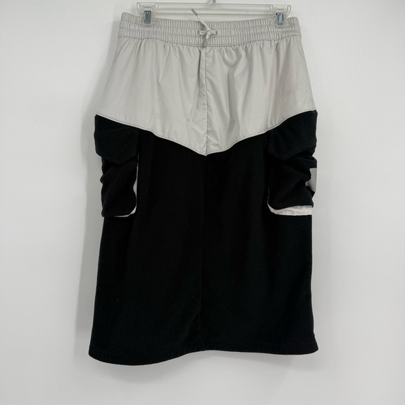 Nike Sportswear Thunder Skirt Black/ Grey Girls Size XL Pull On Fleece Pockets - Picture 9 of 9